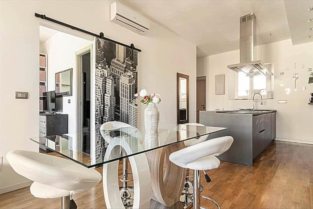 City Life Milan Apartment - Wi-Fi & Smart Tv Bagian luar foto